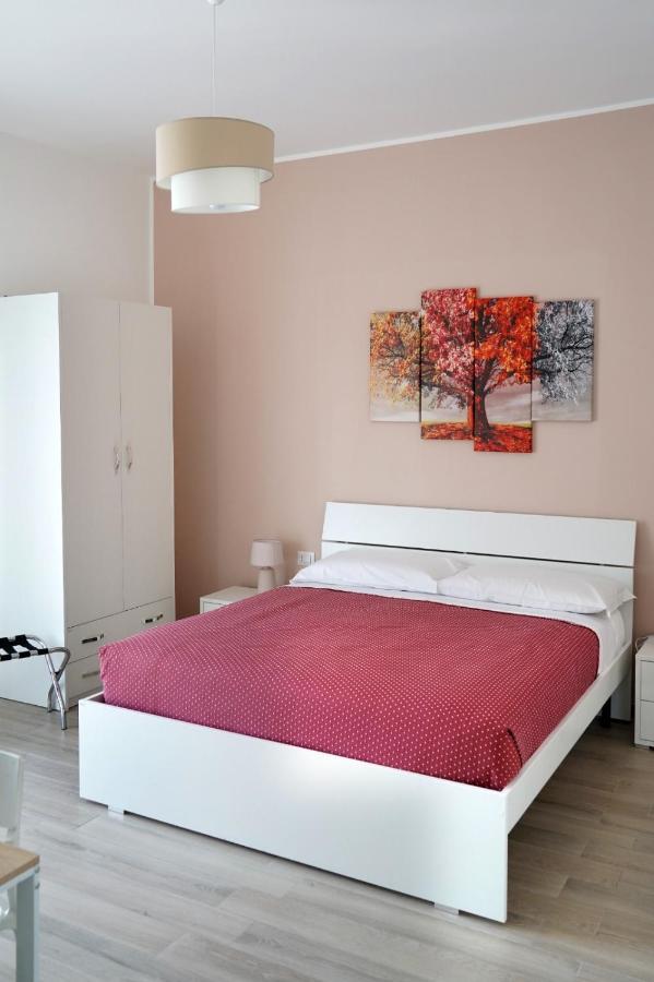 Provenzale Guest Rooms - Locazione Breve Νάπολη Εξωτερικό φωτογραφία